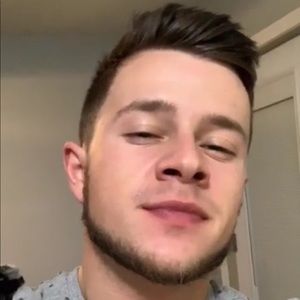 Meet your Posher, Cory